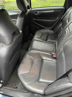 volvo V70 D5 4x4 - 8