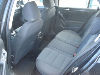 Volkswagen Golf 1.6 TDi TRENDLINE - 8