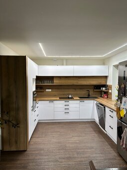 Prodám dúm 4kk - 8