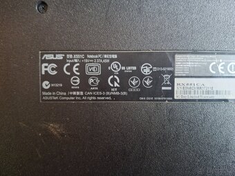 Staré notebooky 8 kusu - 8