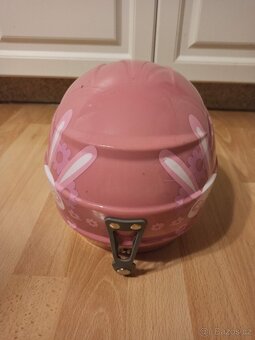 Lyžařská helma - 8