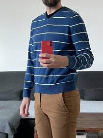 svetry (cena za ks) Tommy Hilfiger sweaters v-neck size S - 8