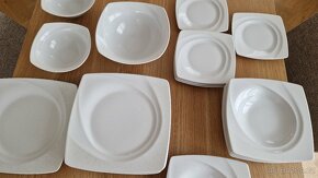 Set talířů porcelán 21 kusů - 8