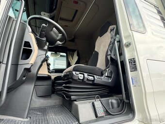MAN TGX 18.360, ČELO,305TKM,18PALET,EURO6 - 8