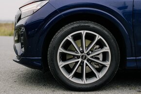 Audi Q4 50 e-tron Quattro 220 kW 2024 - 8