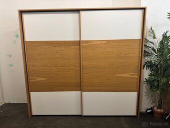 Luxusní zánovní Dubová ložnicová sestava komplet - 8