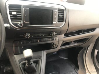 Opel Vivaro 1.5 CDTi r.v. 2023 88 kW 107 000 km ČR DPH - 8
