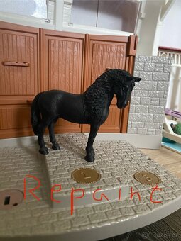 Schleich - 8