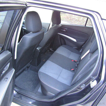 Suzuki SX4 S-Cross 1,6i 88kw, AllGrip, 2x kola, BENZÍN, 4x4 - 8