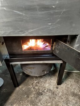 Kotel na vyjetý olej - 8