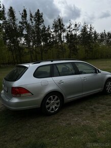 Volkswagen Golf 5 1.9 tdi 77kw rok 2009 - 8