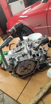 Kawasaki KX 85 - 8