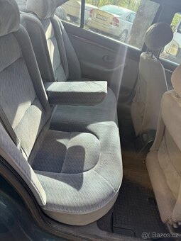 PEUGEOT 406 - 8