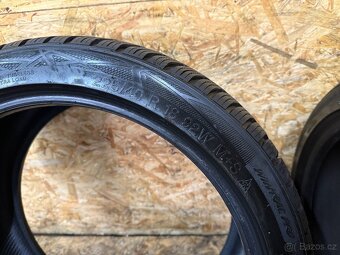 KOMPLETNÍ SADA ZIMNÍCH PNEU 225/40 R18 92W VREDESTEIN 2023 - 8