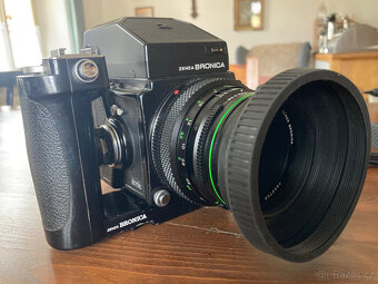 Zenza Bronica ETR - 8