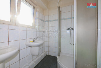 Pronájem výrobního objektu, 1100 m², Slavičín, ul. K Parku - 8