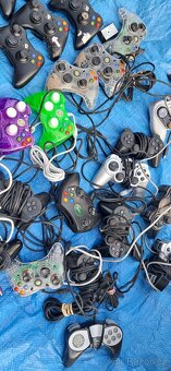 XBOX PLAYSTATION příslušenství na DÍLY NEBO OPRAVU - 8