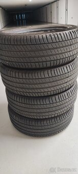 Jako nové 215/60/17 Michlin Primacy 3, DOT 2423 - 8