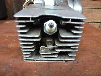 Babetta 207, 228 - 8