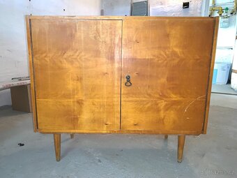 Dřevěná Skřín masiv masivní skřínka dvoukřídlá - 8