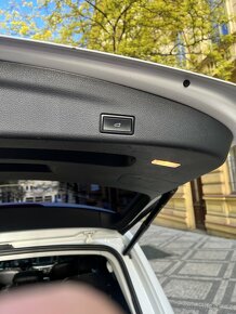 VW Sharan 2.0TDi/130kw HIGHLINE - 8