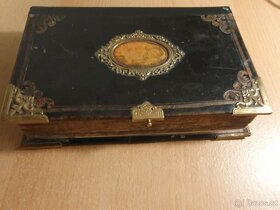 Modlitební knížka ročník 1865 - 8