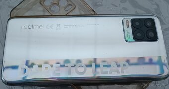 Mobilní telefon Realme 8 / 5G / 4GB RAM / 64GB / Obal - 8