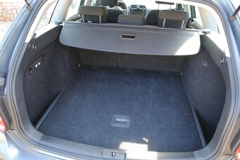 VW GOLF 6 kombi 1.6TDi 77kW - tažné zařízení - 8