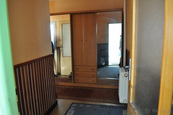 Prodej rodinného domu 238 m², pozemek 564 m2 Trnava - 8