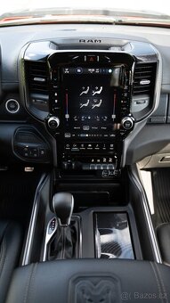DODGE RAM 1500 5,7 HEMI 2022 GT 14 000 km - 8