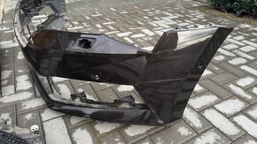 Světlo LED,přední nárazník a Škoda Superb III fl - 8