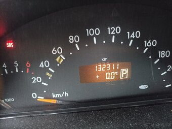 Mercedes benz A 160 - 8