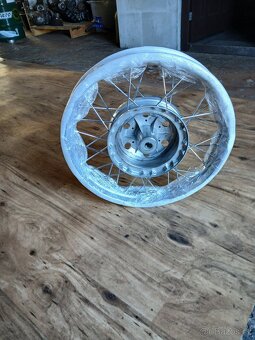 Kolo Jawa 250-350 kyvacka,nove udetane 3500kc - 8