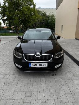 Škoda Octavia 2.0 TDI DSG 157 najeto - 8
