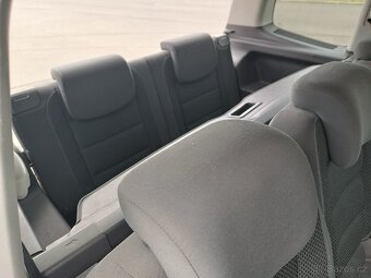 VW Touran 1,4tsi - 8