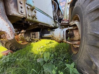 Traktor Fortschritt ZT 303 - 8