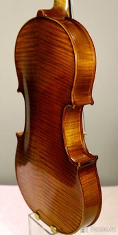 Staré celé české housle od Jana PODEŠVY c. 1920 - 8