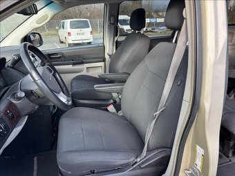 Chrysler Grand Voyager 2,8CRD Touring,02/2011 - 8