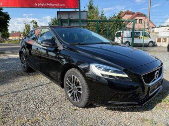Volvo V40 T2 - 8