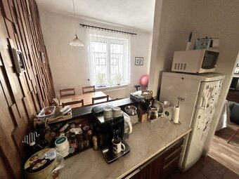 Prodej bytu 4+kk, včetně garáže, dílny a menší zahrady v Par - 8