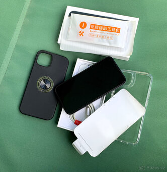 K PRODEJI: JAK NOVÝ Apple Iphone 13 256GB Midnight - 8