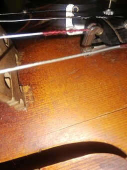 Husle Stradivari - 8