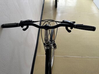 Crossové/trekkingové kolo Mongoose Crossway 350 vel M - 8