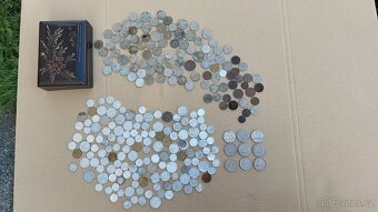 Československé mince - konvolut minci v dřevěné truhličce - 8