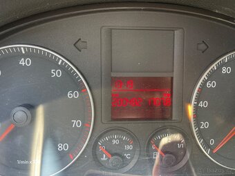📌 Volkswagen Golf 1.4 16V, r. 2006, STK nová - 8