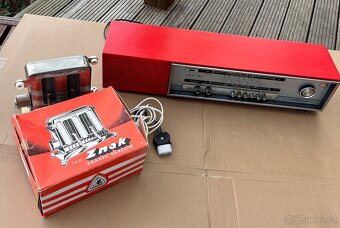 Retro set – rádio Europhon 723 TB.4 + opékač topinek ZNAK (Č - 8