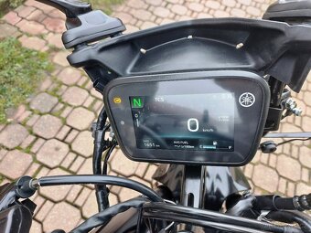 Yamaha YZF-R125 (2025) najeto pouze 1650km - 8