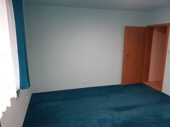 2+kk,65m2 v RD, P 9, 2NP, vyhr. park., dobíječ elektromobil - 8