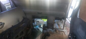 Trojsedačka dělená sedadla+ stěna RENAULT TRAFIC - 8