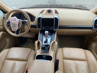 Porsche Cayenne 3.6 PLATINUM EDITION 2017r - 8